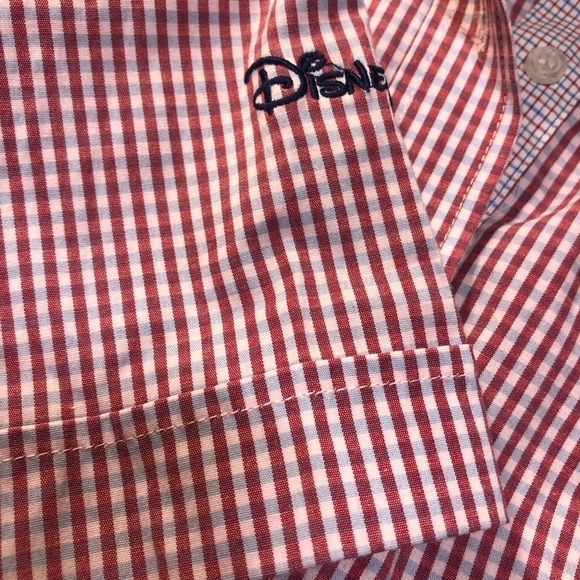 Disney Men’s Checkered short sleeve button up but looks small see measurements - Picture 4 of 13